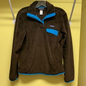 Women's size small Patagonia pullover.